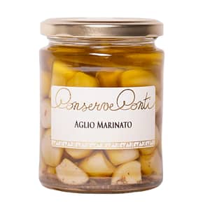Aglio marinato in olio Evo
